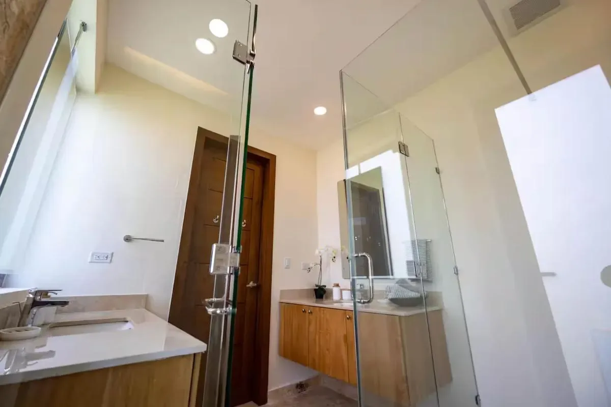 Amazing 3BR House w/ Pool & Garden Views
