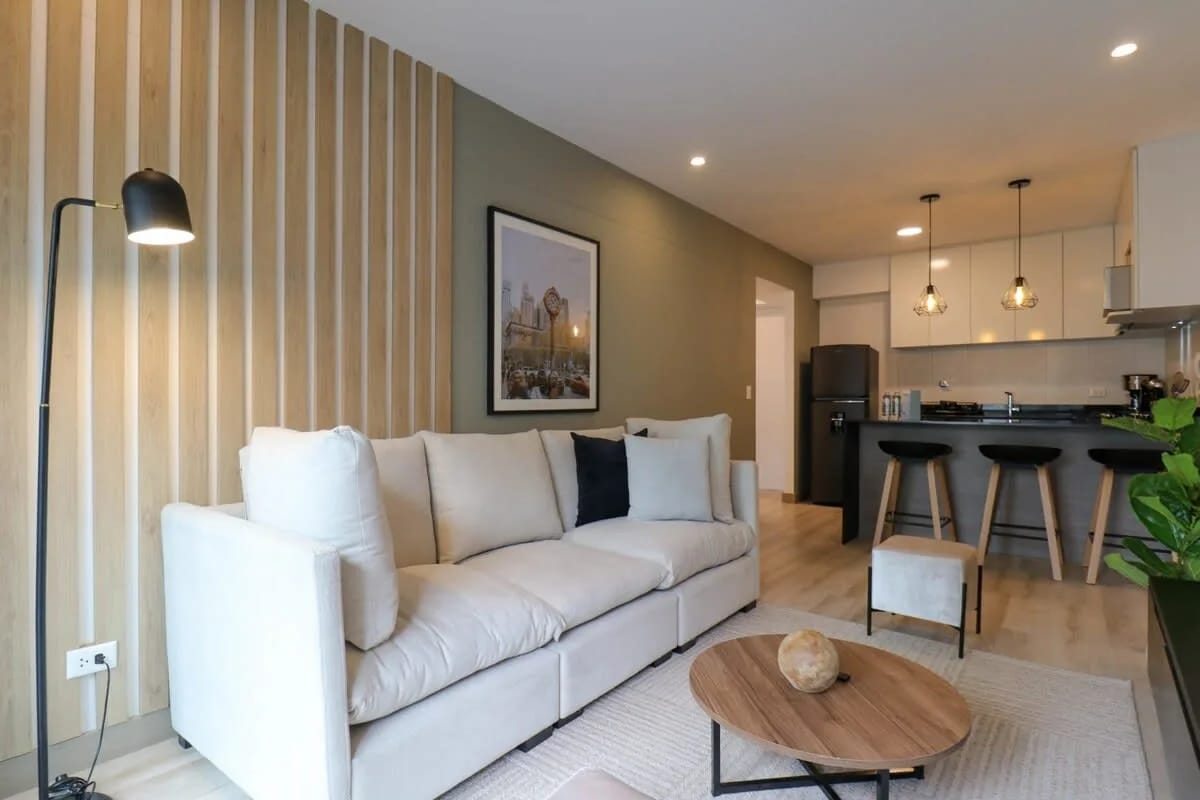 Mesmerizing 2BR with Balcony in the Heart of Miraflores