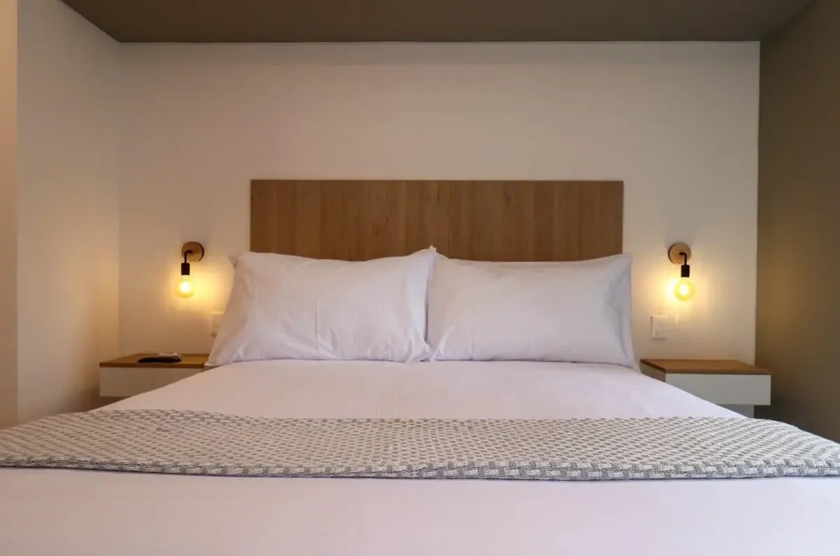 Mesmerizing 2BR with Balcony in the Heart of Miraflores