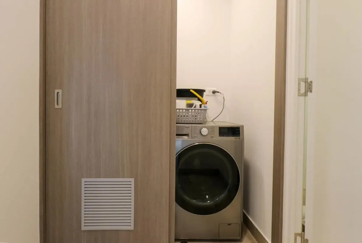 Mesmerizing 2BR with Balcony in the Heart of Miraflores
