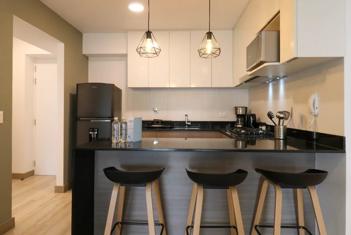 Mesmerizing 2BR with Balcony in the Heart of Miraflores