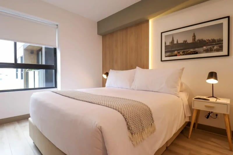 Mesmerizing 2BR with Balcony in the Heart of Miraflores