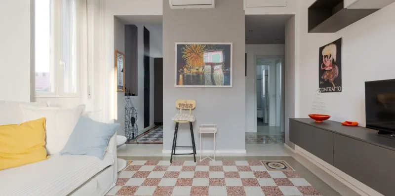 GuestHost - M4 Argonne Cosy Apartment