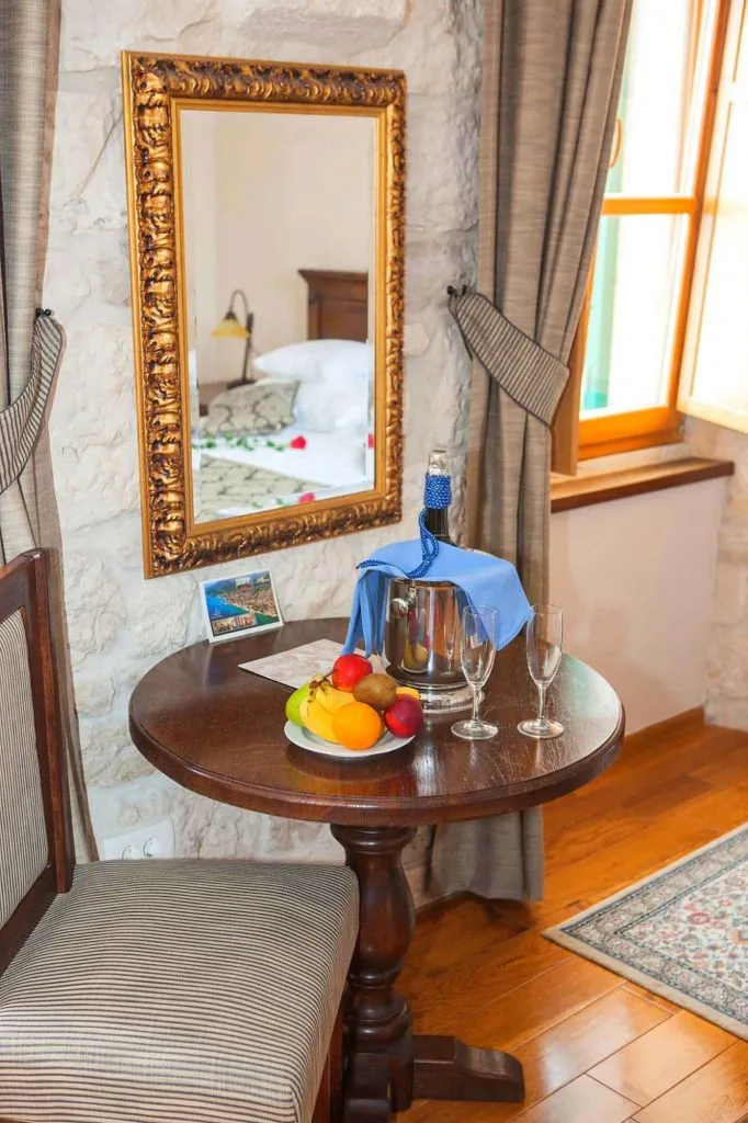 Hotel room detail