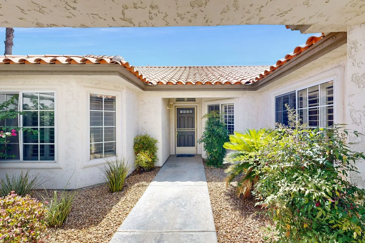Desert Falls Retreat