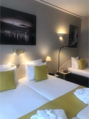 Privilege family room