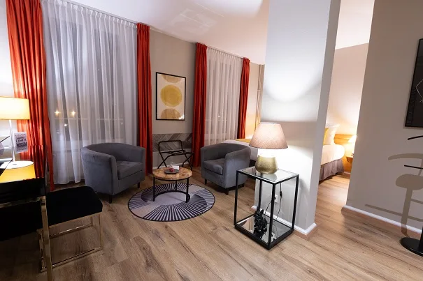 Privilege room