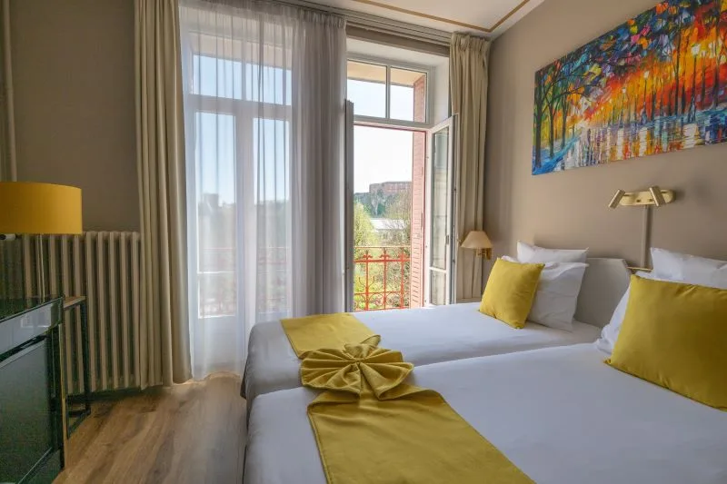 Superior room with Citadel view
