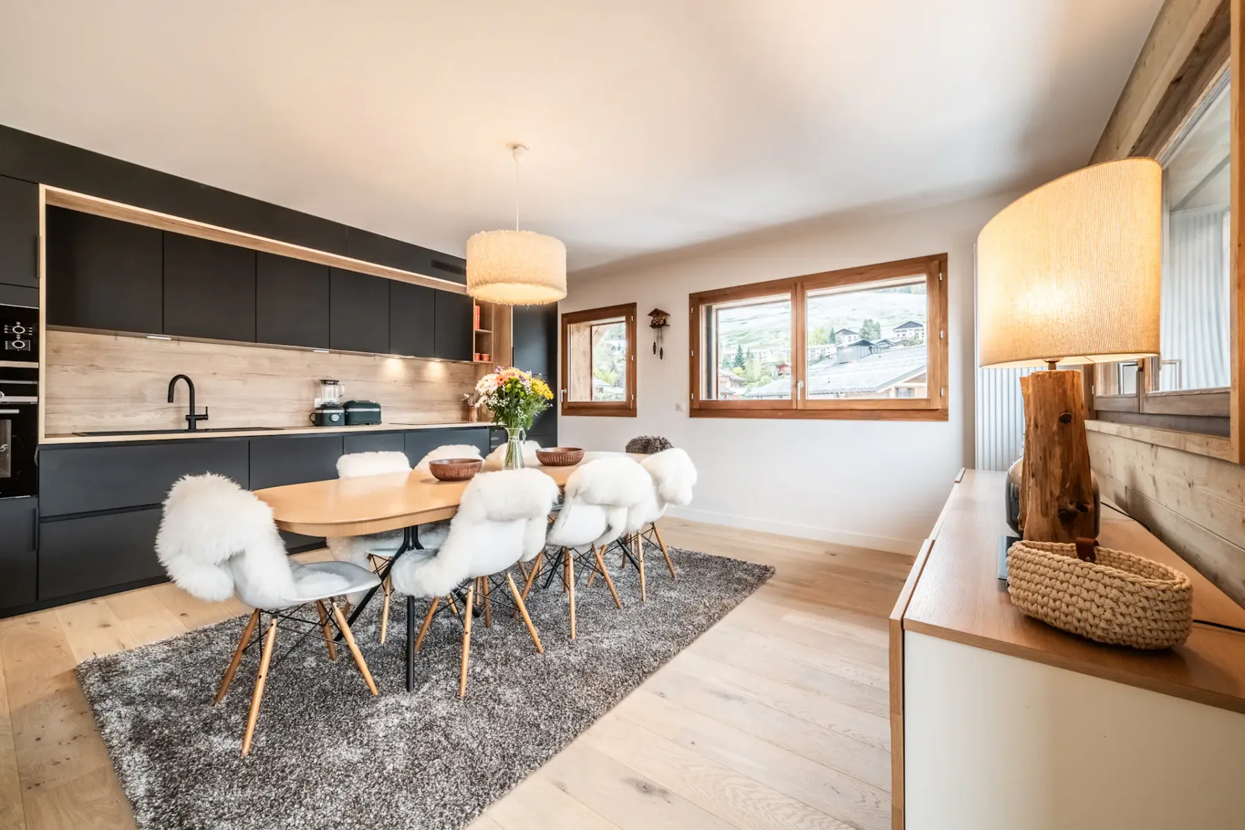 Comtemporary designed kitchen family apartment Centaurea Megève