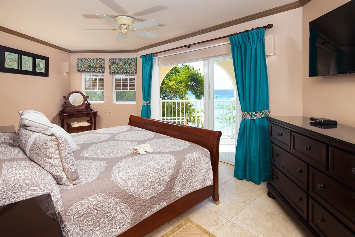 Sapphire Beach 309