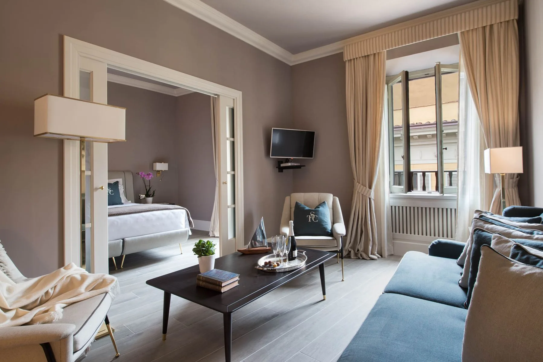 Suite Alamanni