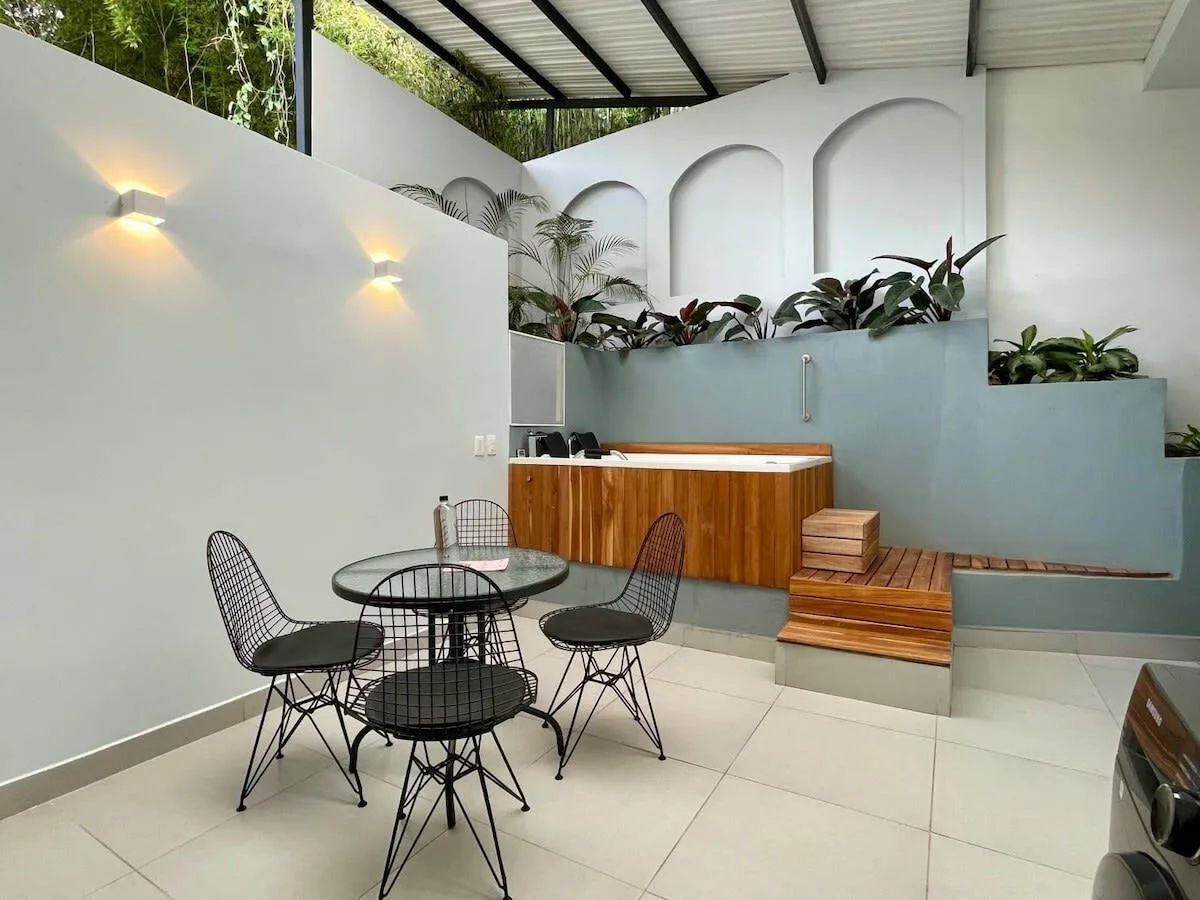 Awesome 2BR w/ 2 Jacuzzis in El Poblado