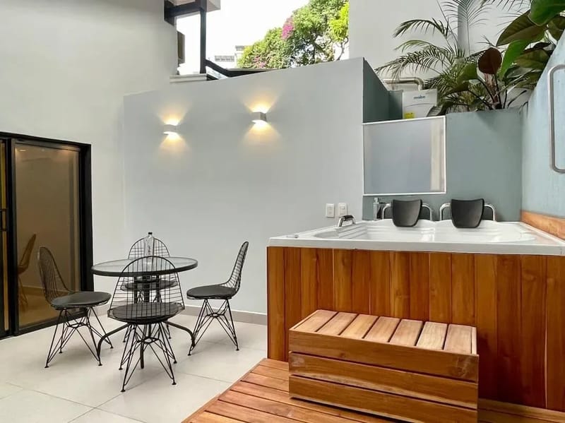 Awesome 2BR w/ 2 Jacuzzis in El Poblado
