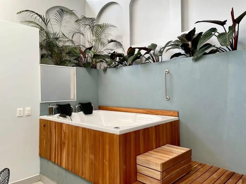 Awesome 2BR w/ 2 Jacuzzis in El Poblado