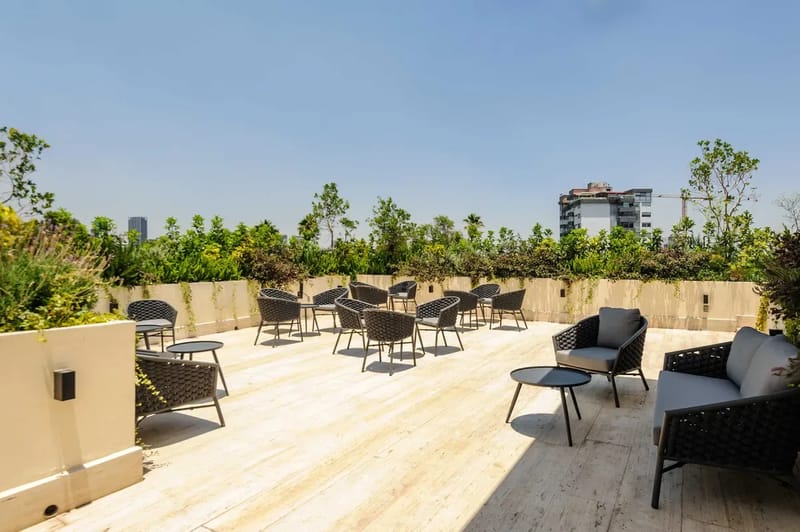 Designer Loft w/Balcony in Parque Mexico