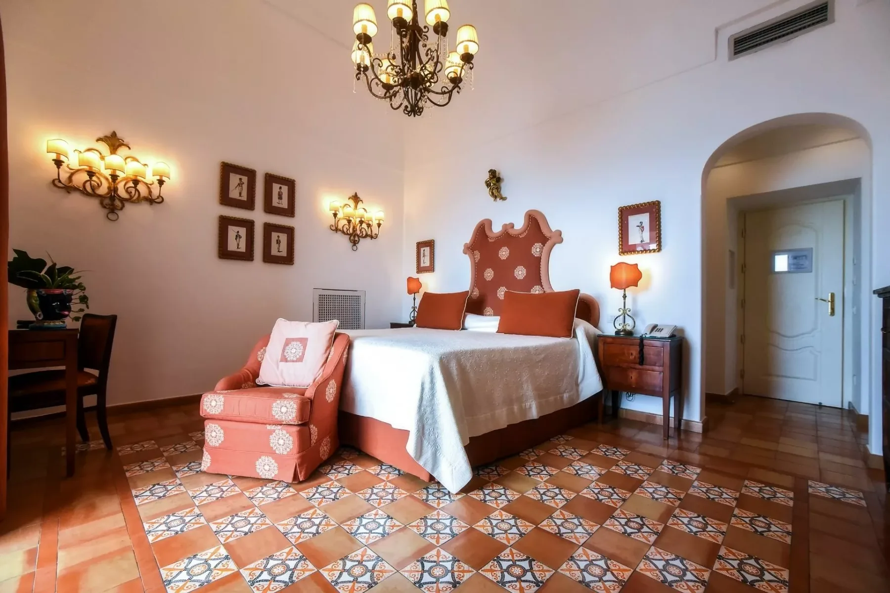 Superior room