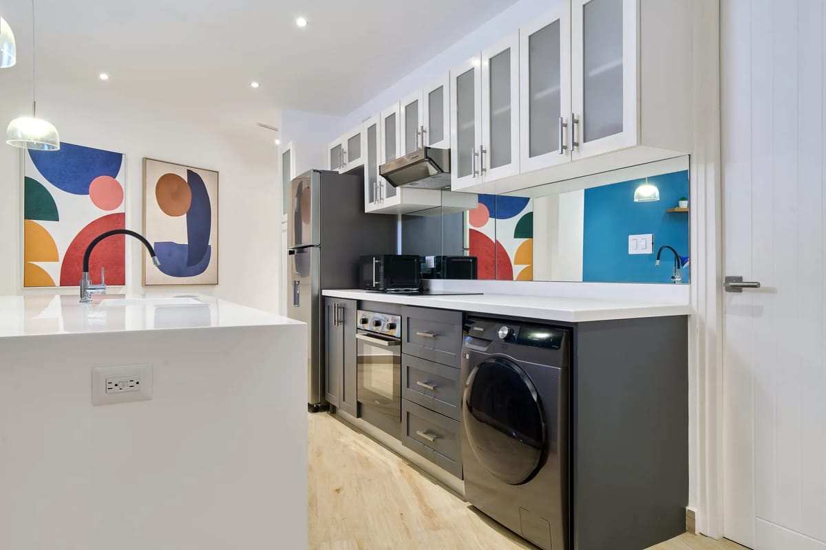 Classy 1BR in Casco Antiguo w/ Balcony