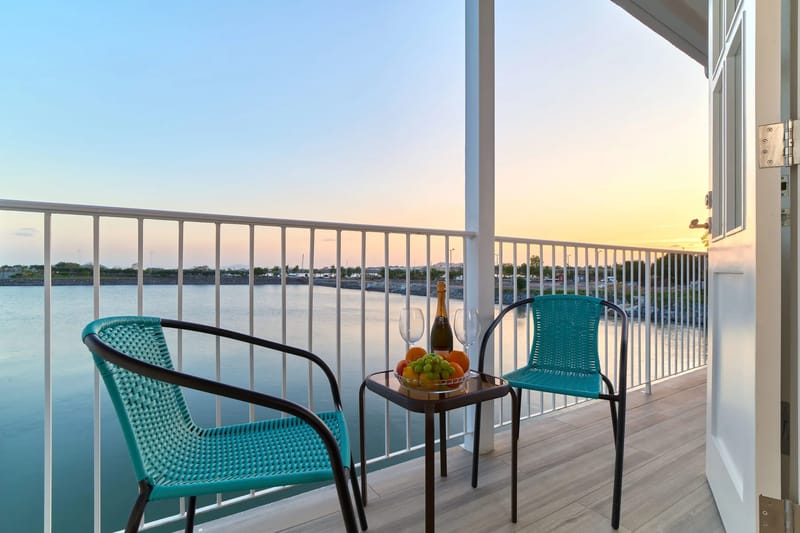 Classy 1BR in Casco Antiguo w/ Balcony