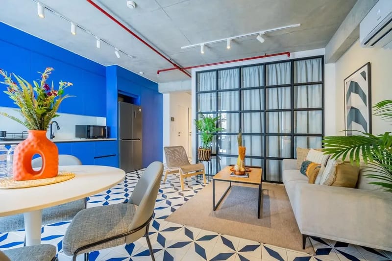 High-end 2BR in Plaza Herrera