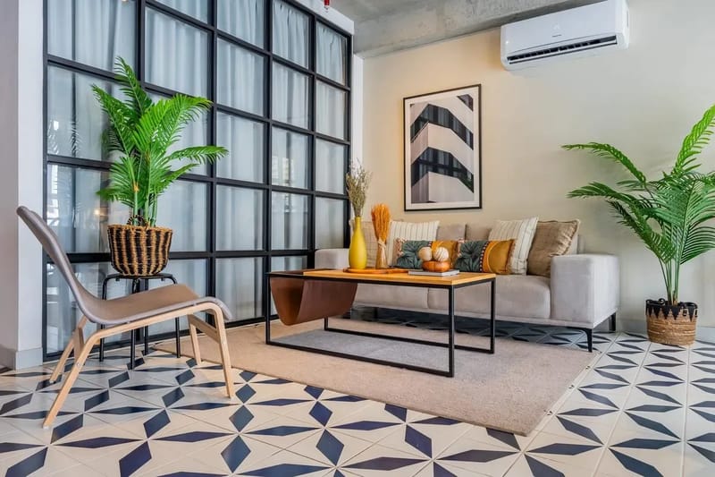 High-end 2BR in Plaza Herrera
