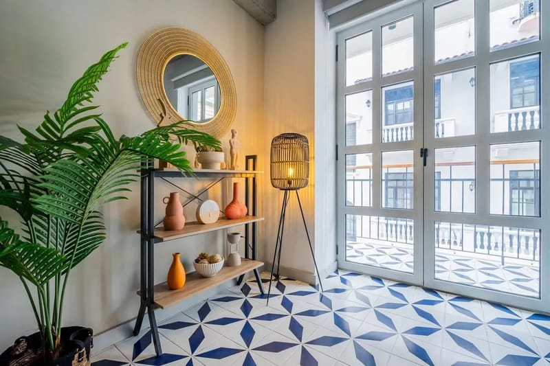 High-end 2BR in Plaza Herrera
