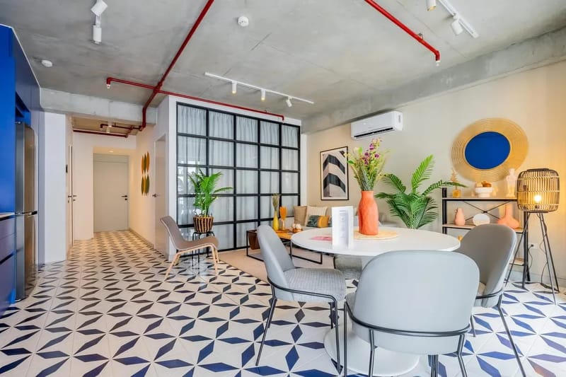 High-end 2BR in Plaza Herrera