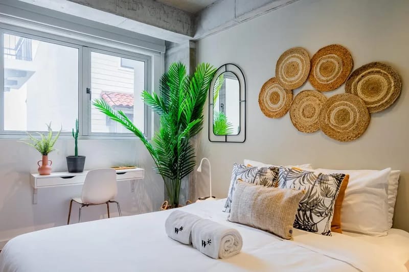 High-end 2BR in Plaza Herrera