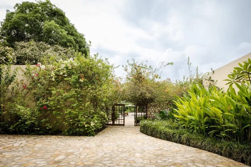 Amazing 4BR Villa at Mesa de Yeguas