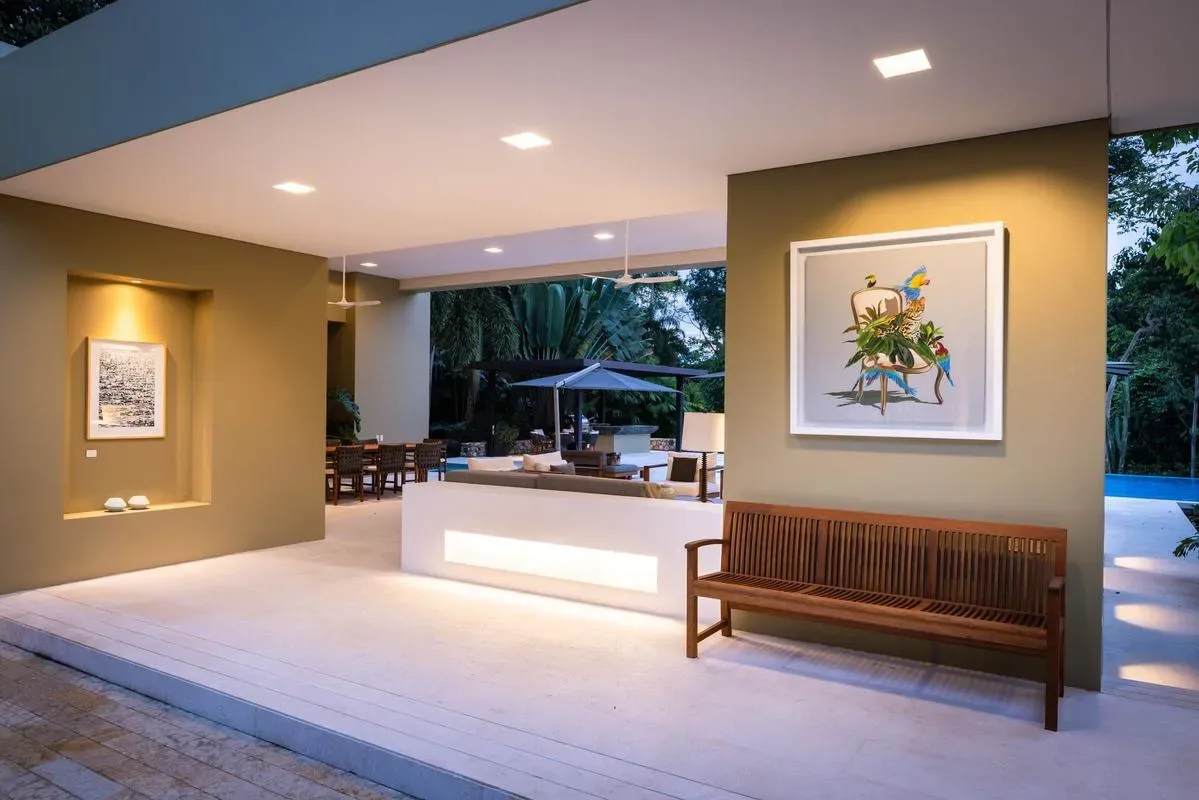 Amazing 4BR Villa at Mesa de Yeguas