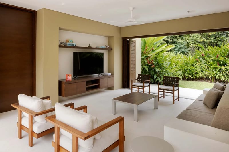 Amazing 4BR Villa at Mesa de Yeguas