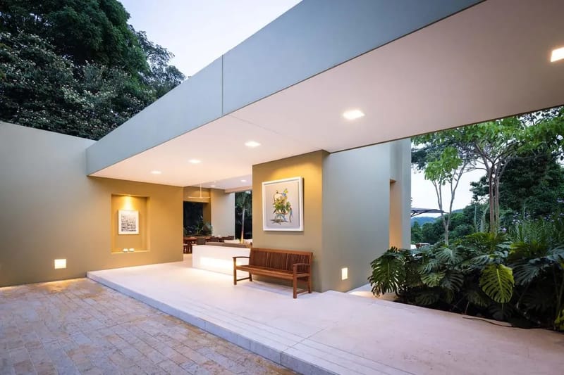 Amazing 4BR Villa at Mesa de Yeguas