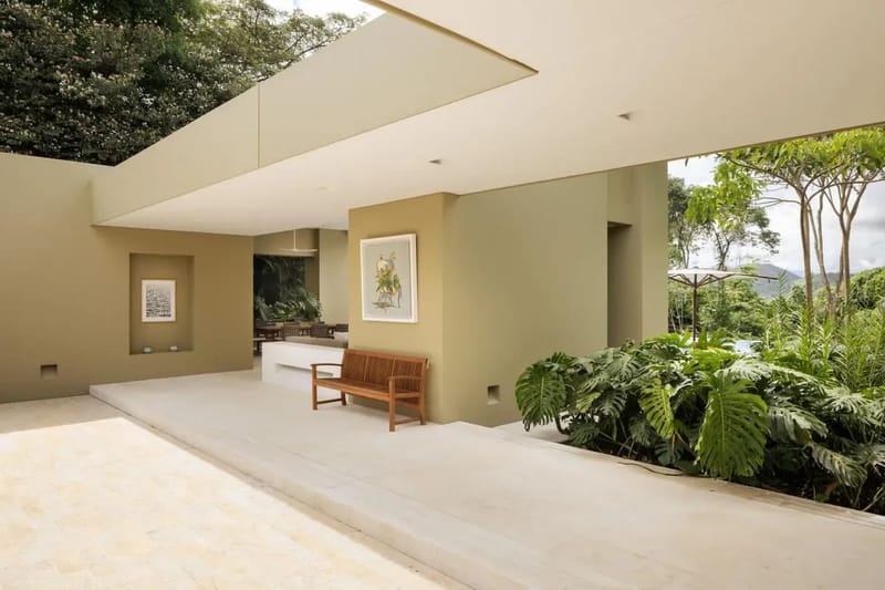 Amazing 4BR Villa at Mesa de Yeguas