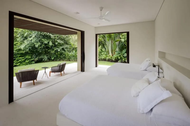 Amazing 4BR Villa at Mesa de Yeguas