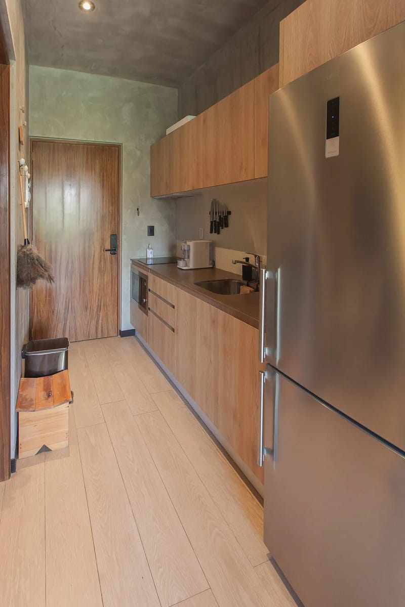 Cozy & Delightful Studio with Balcony