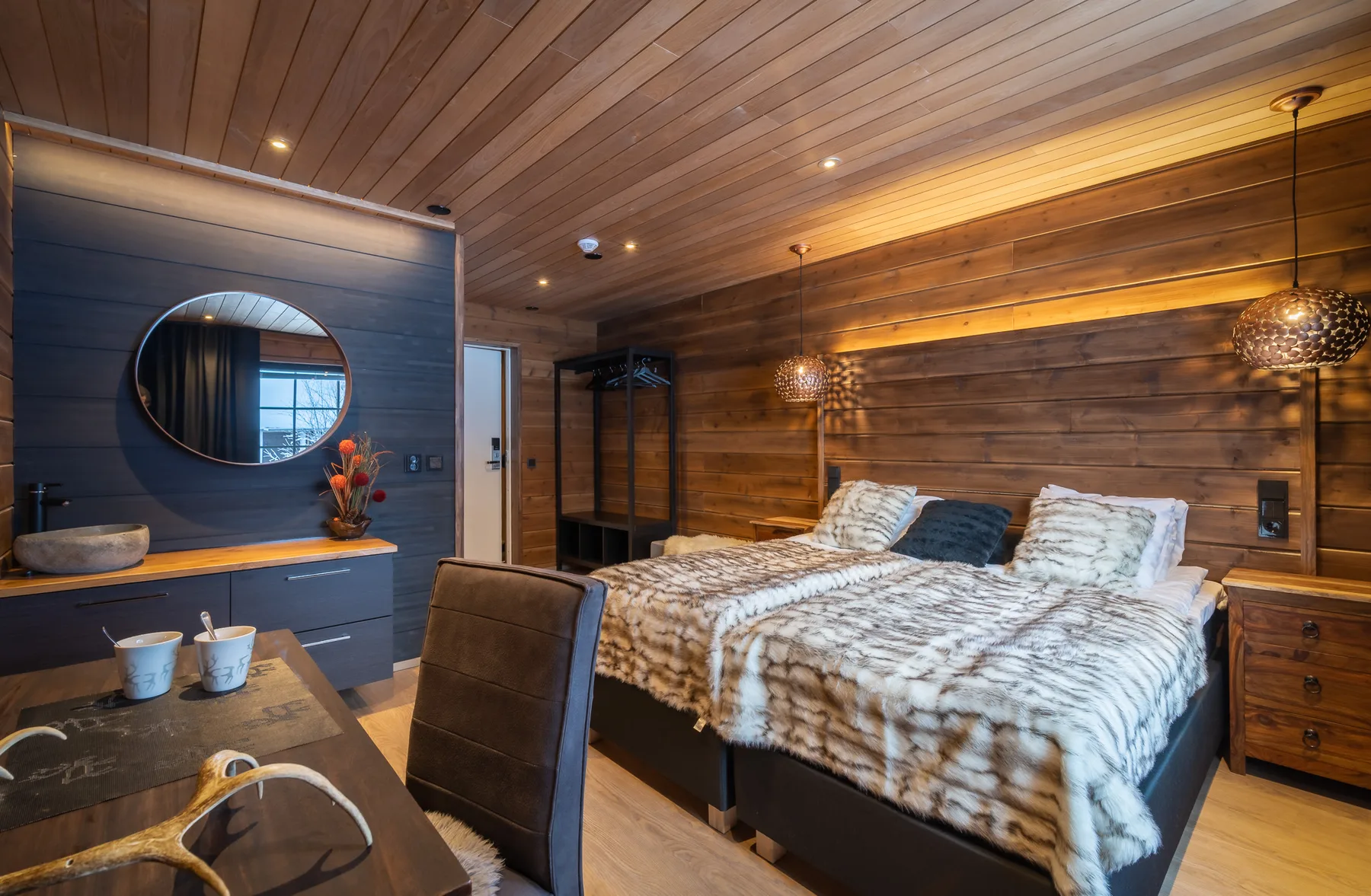 Wilderness Room