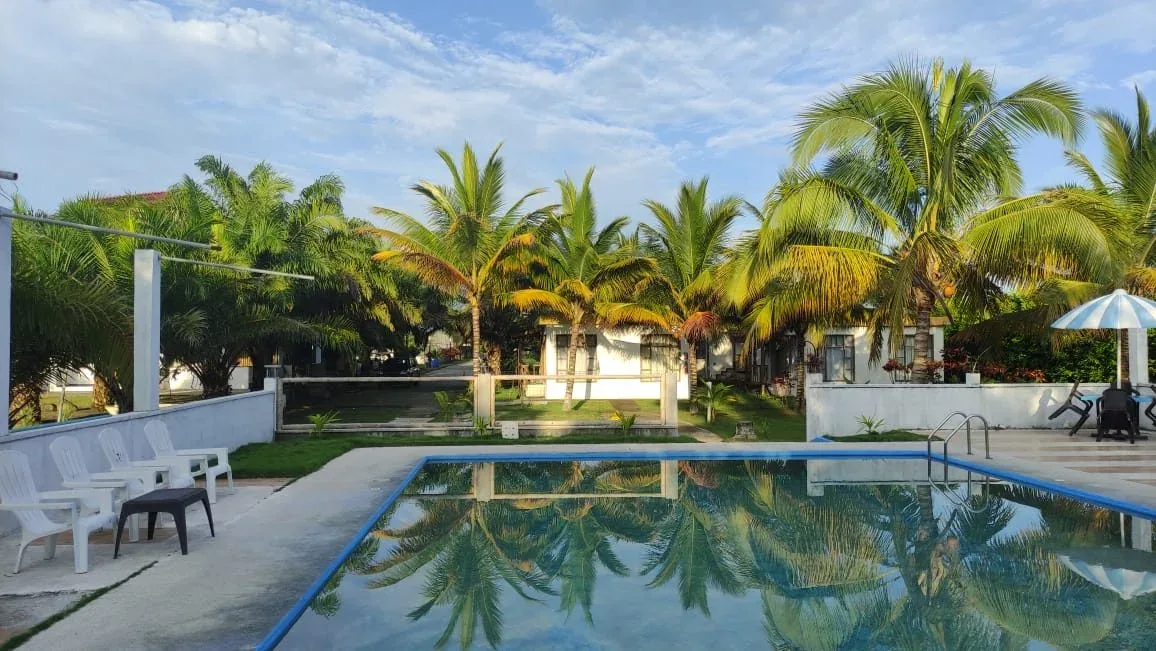 La Finquita swimming pool