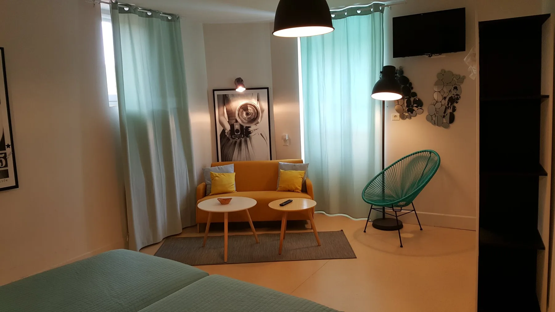 Guest room