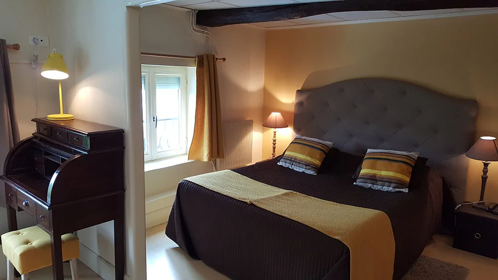 Guest room