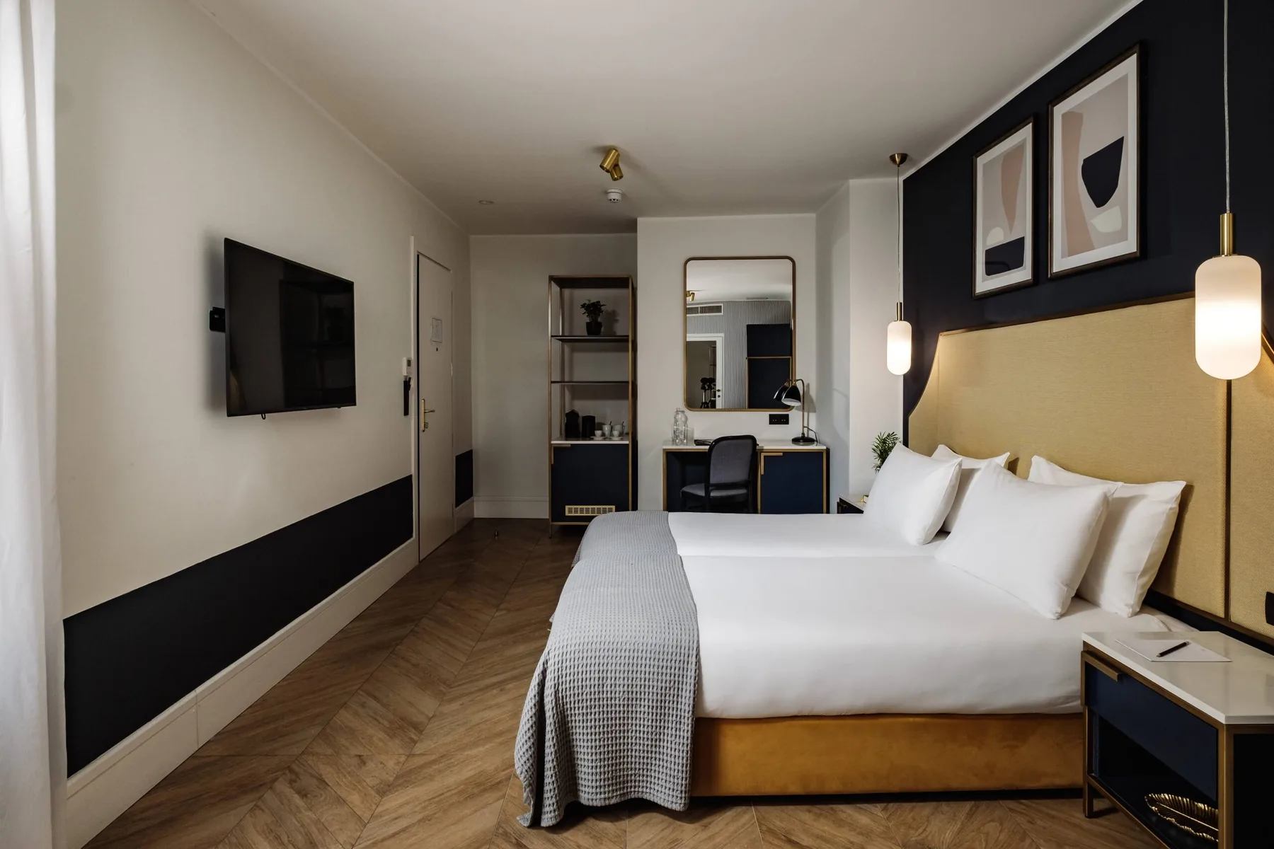 The Cumberland suite interior