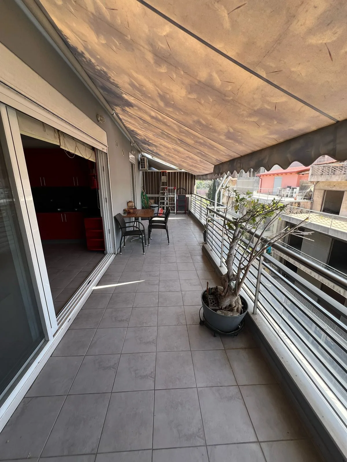 Apartamento urbano de 1 dormitorio en Kerameikos, Atenas