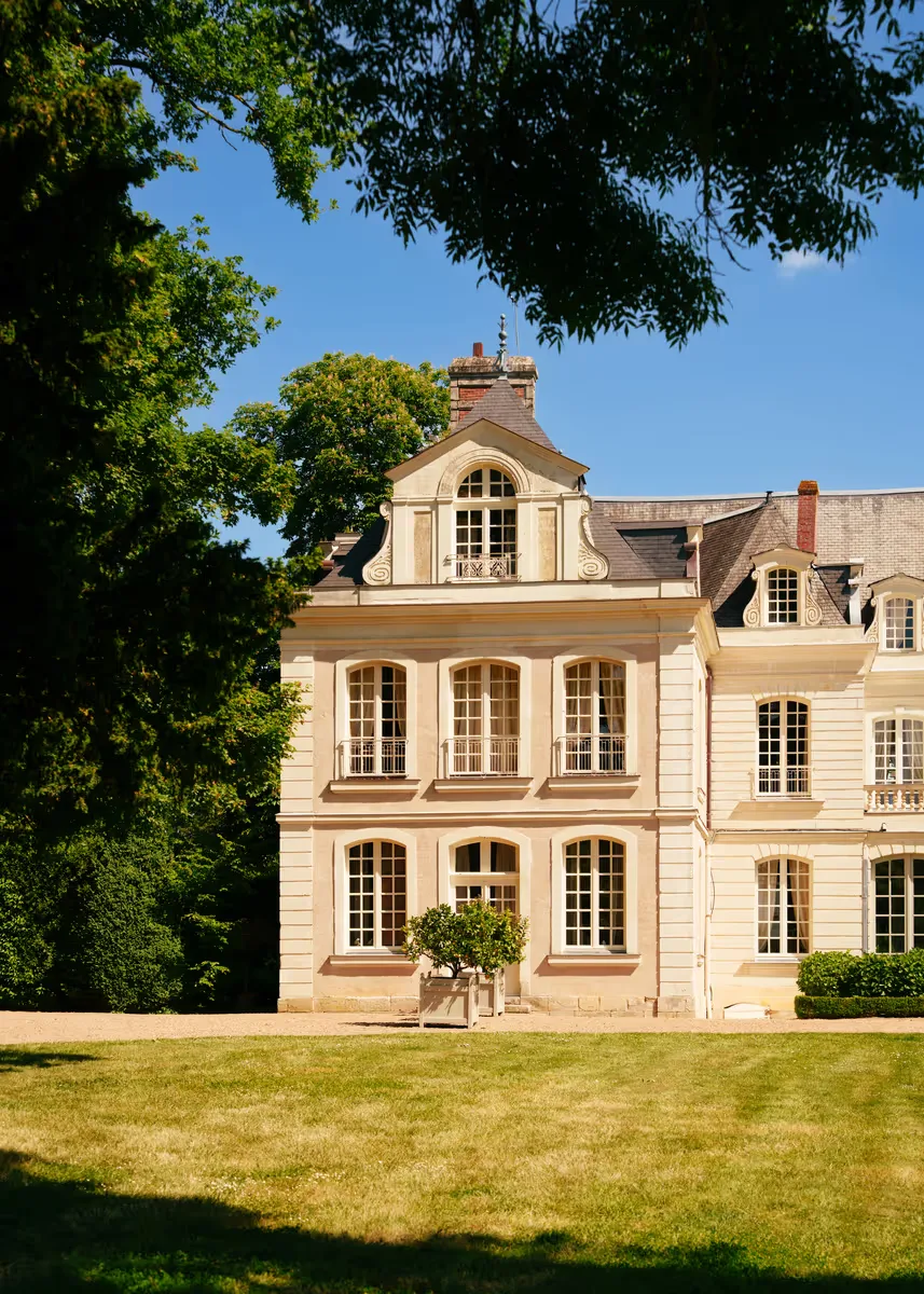 Château façade viewed from the grounds