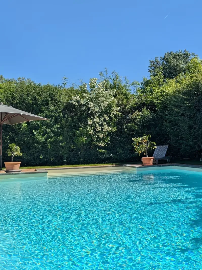 Outdoor pool at Château des Briottières
