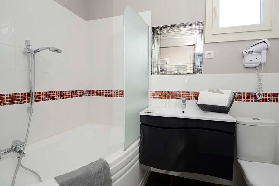 Baño con bañera