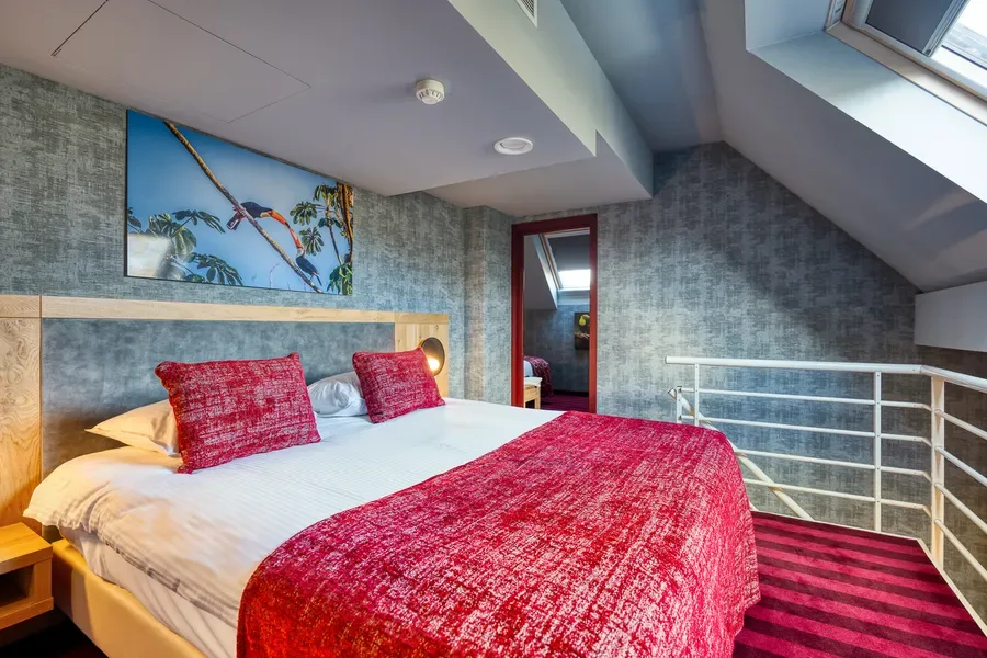 Family room with double bed