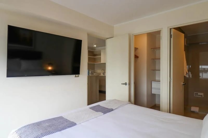 Super 1BR w Balcony in Barranco