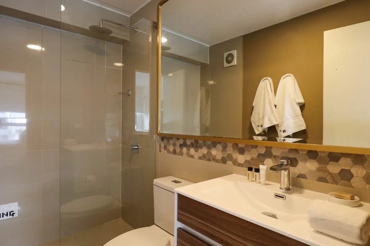 Super 1BR w Balcony in Barranco