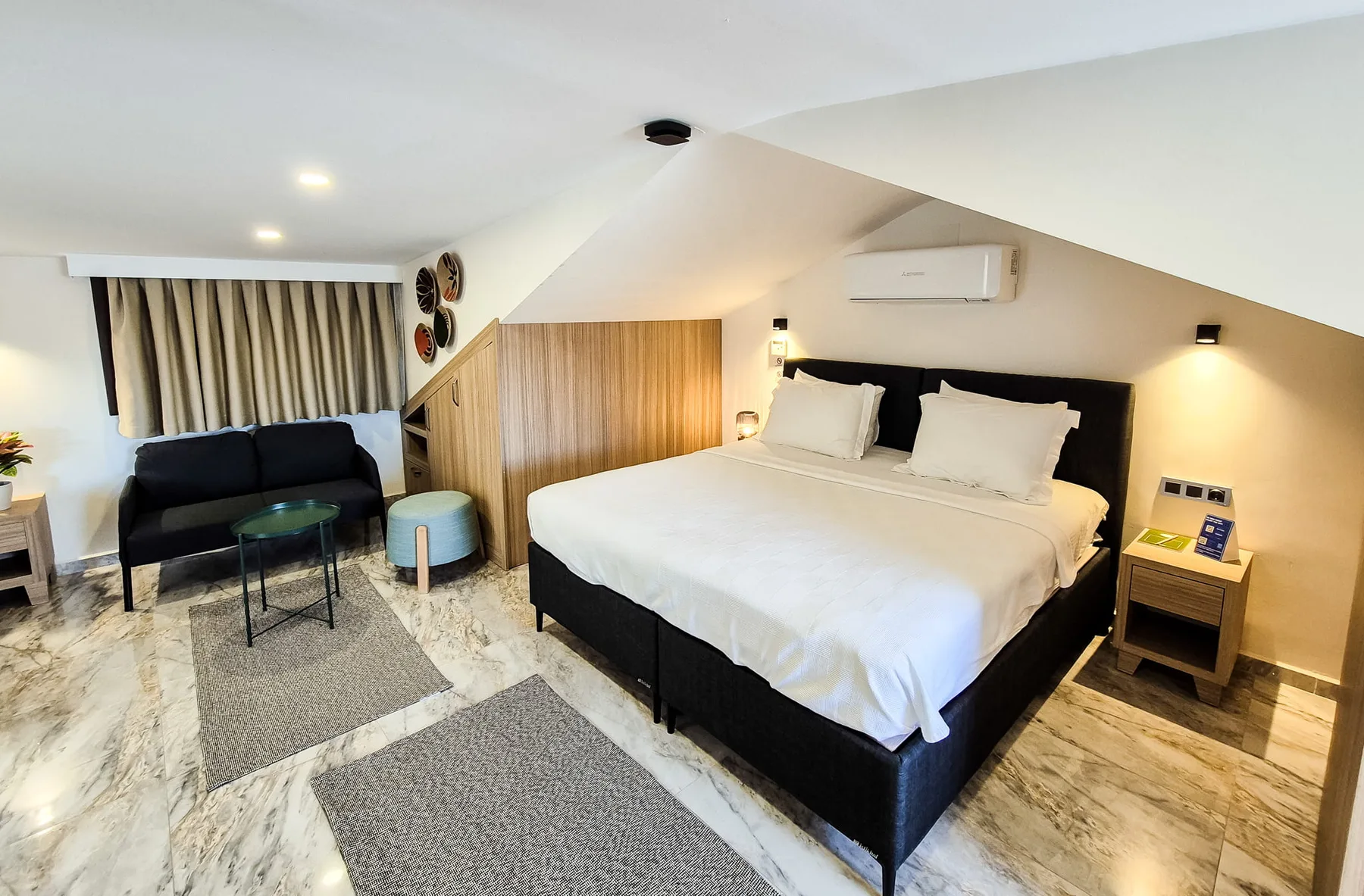 Super Deluxe Room 2