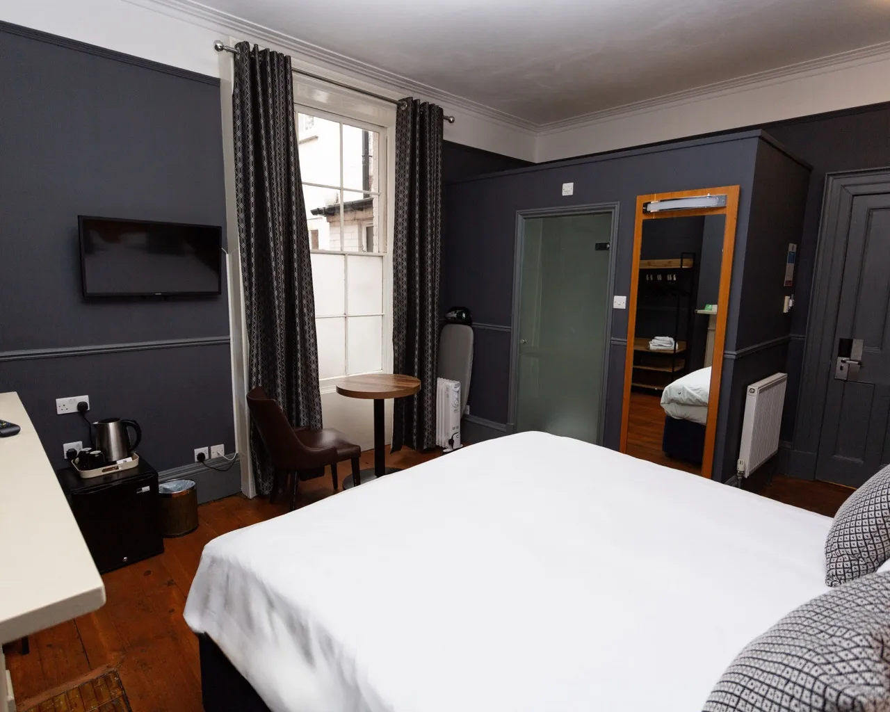 Super King room