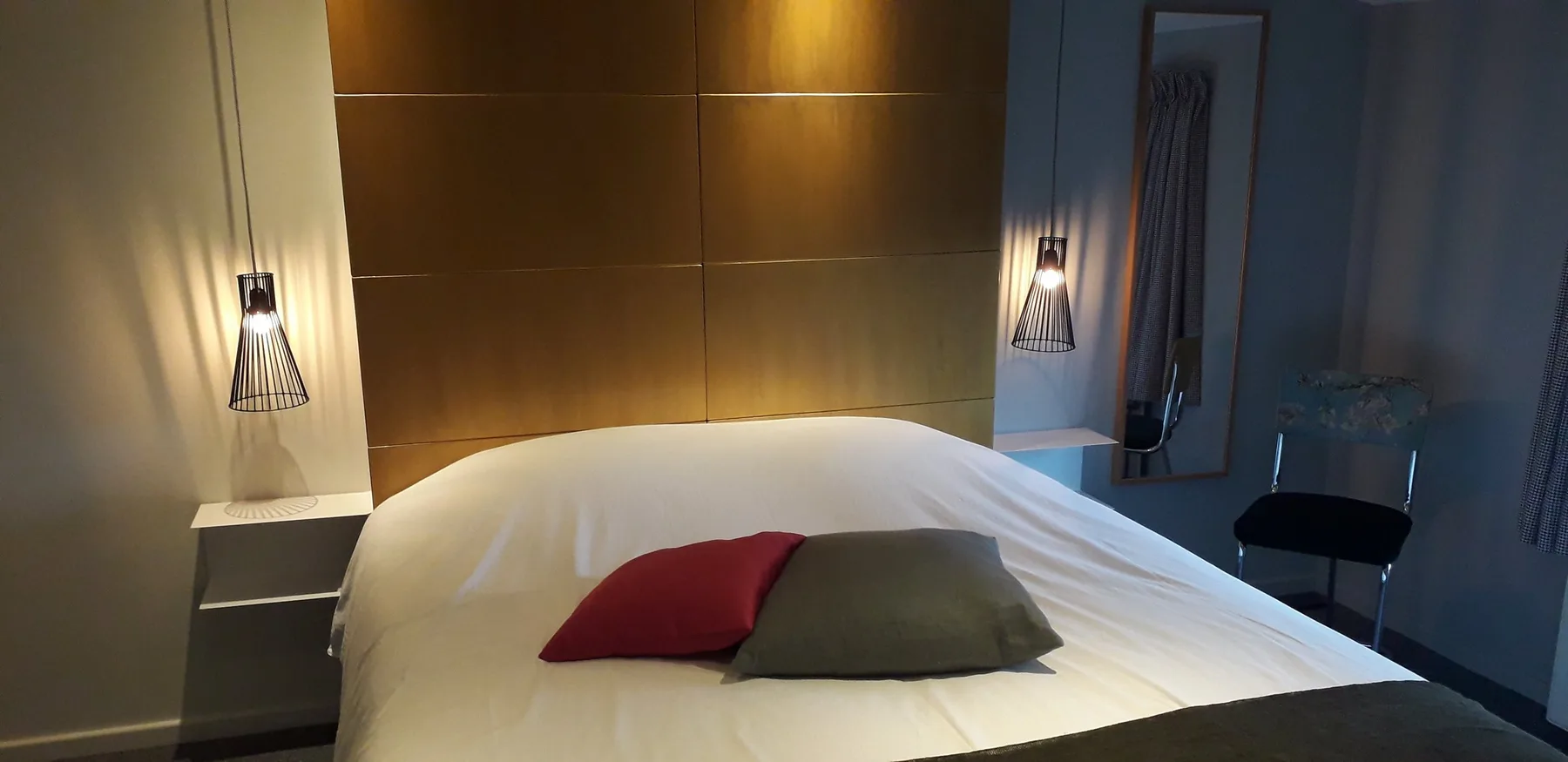 Guesthouse room