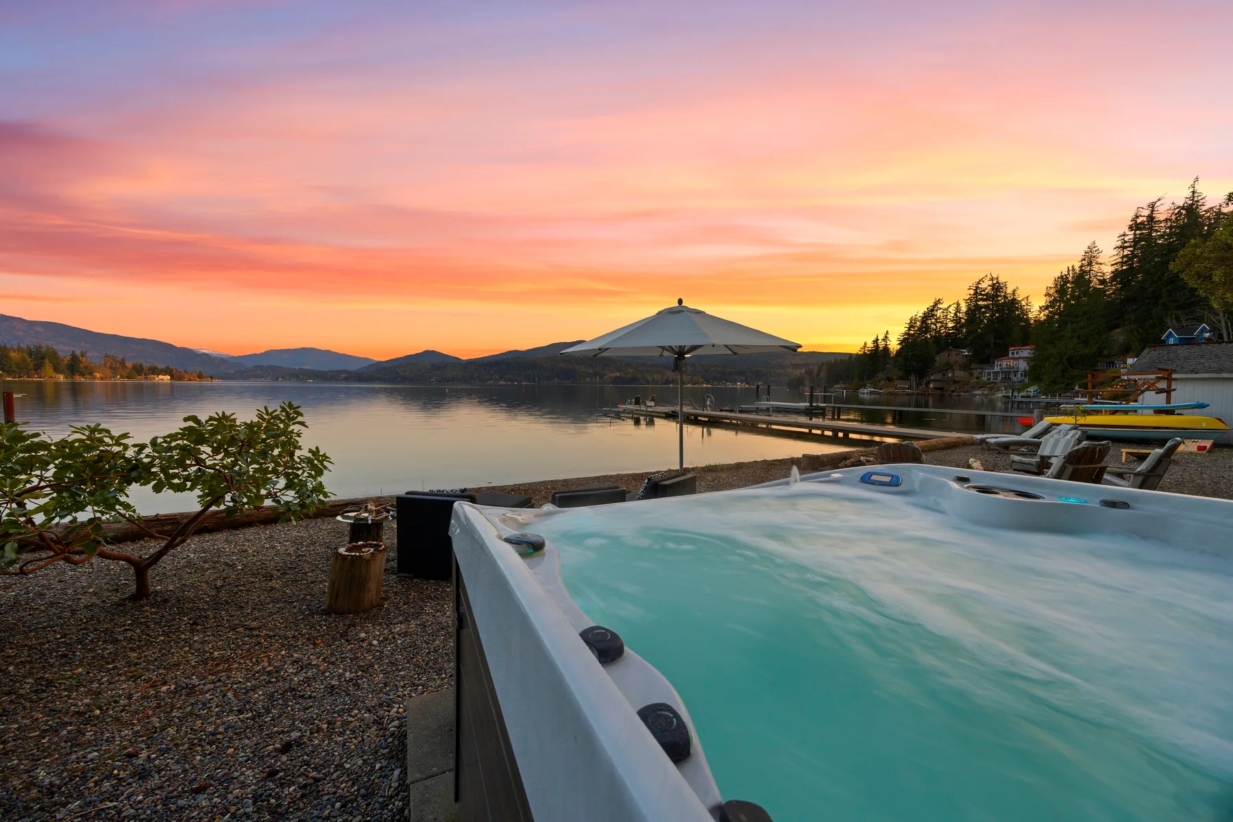 Lake Whatcom Beachfront Villa